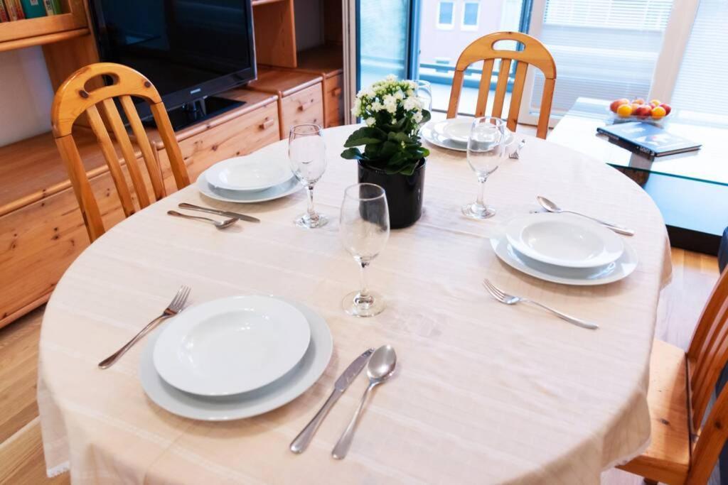 New, Quiet Flat Next To U1, Vic, Shopping Mall,... Виена Екстериор снимка