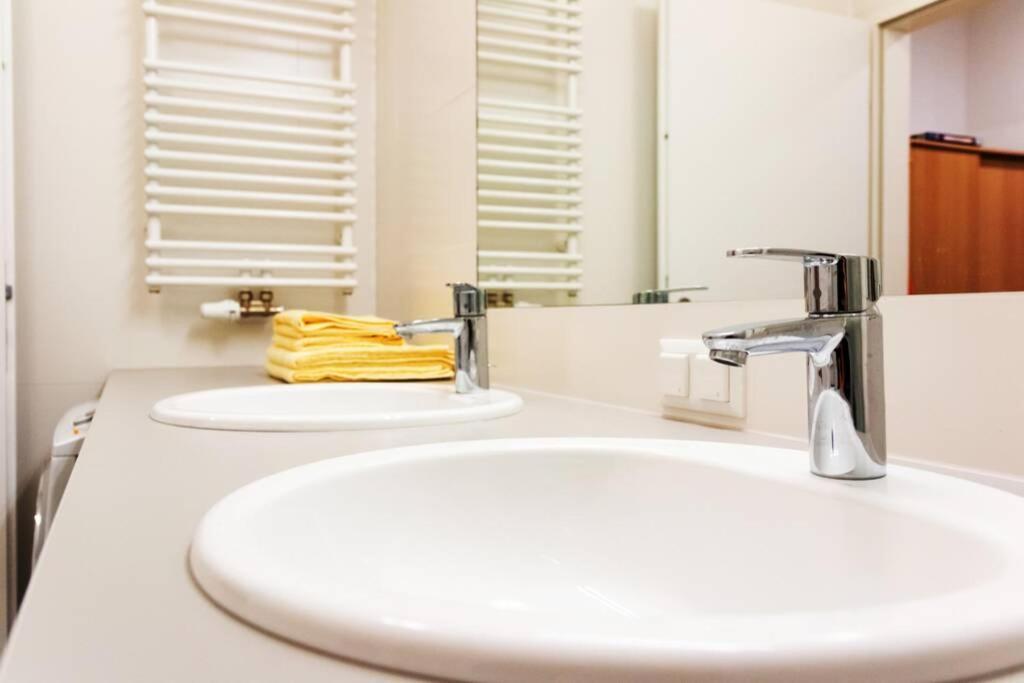 New, Quiet Flat Next To U1, Vic, Shopping Mall,... Виена Екстериор снимка